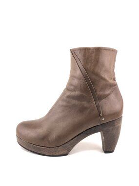 COCLICO | Shoes | Coclico Ndakinna Booties On Wooden  display picture 1